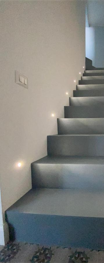 Sotto Il Faro Apartment Torre Canne Bagian luar foto