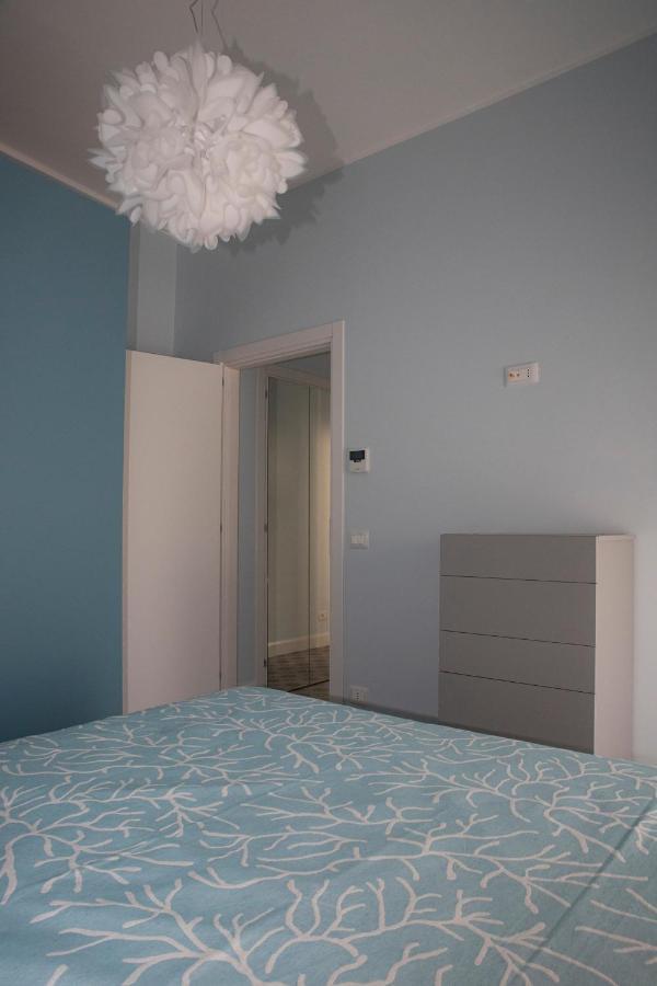 Sotto Il Faro Apartment Torre Canne Bagian luar foto